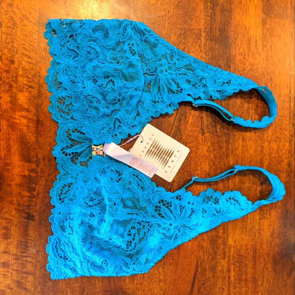 Savage X Fenty Romantic Corded Lace Front Closure Bralette